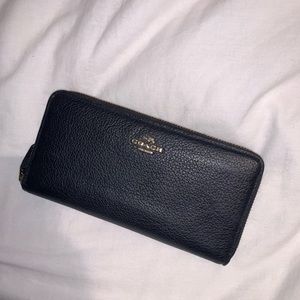 Black Coach accordion zip wallet